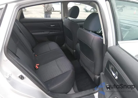 2017 Nissan Altima 2.5 S из США, поврежденный, VIN 1N4AL3AP9HC223128